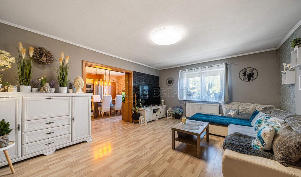 Prodej bytu 3+1 89 m², Ostrov – náhled fotky 6