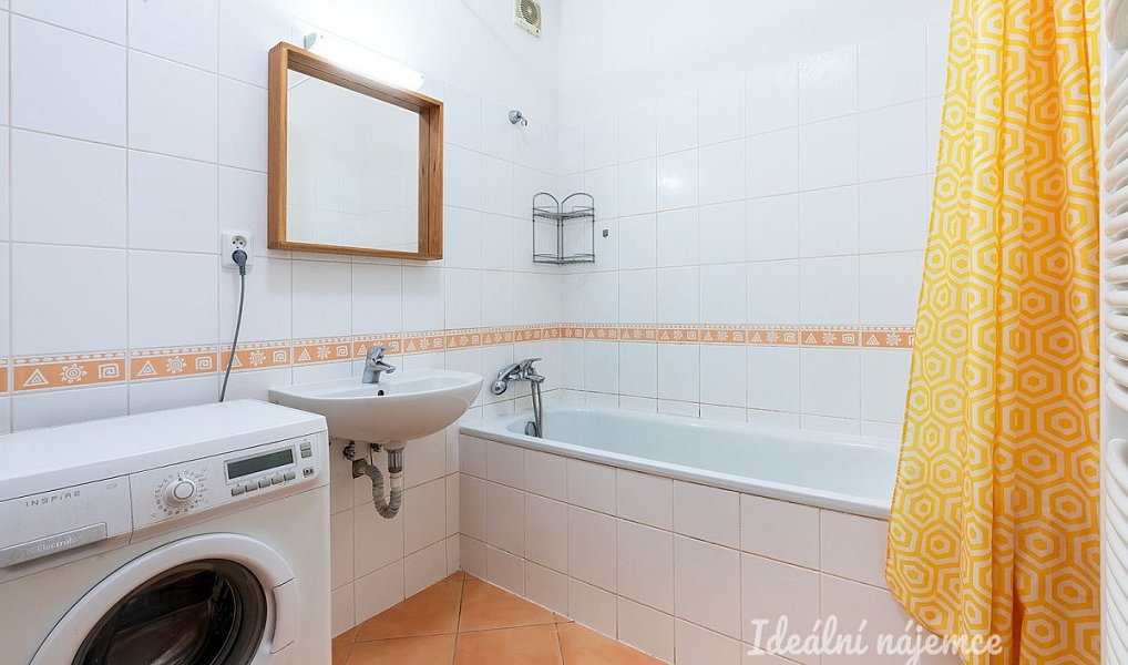 Pronájem bytu 2+kk 52 m², Praha – náhled fotky 9