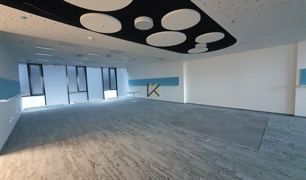Pronájem kanceláře 345 m², Praha – náhled fotky 2