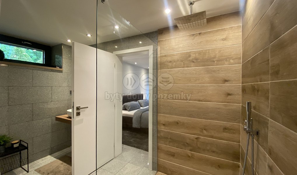 Prodej chaty/chalupy 200 m² s pozemkem 402 m², Mikulovice – náhled fotky 12