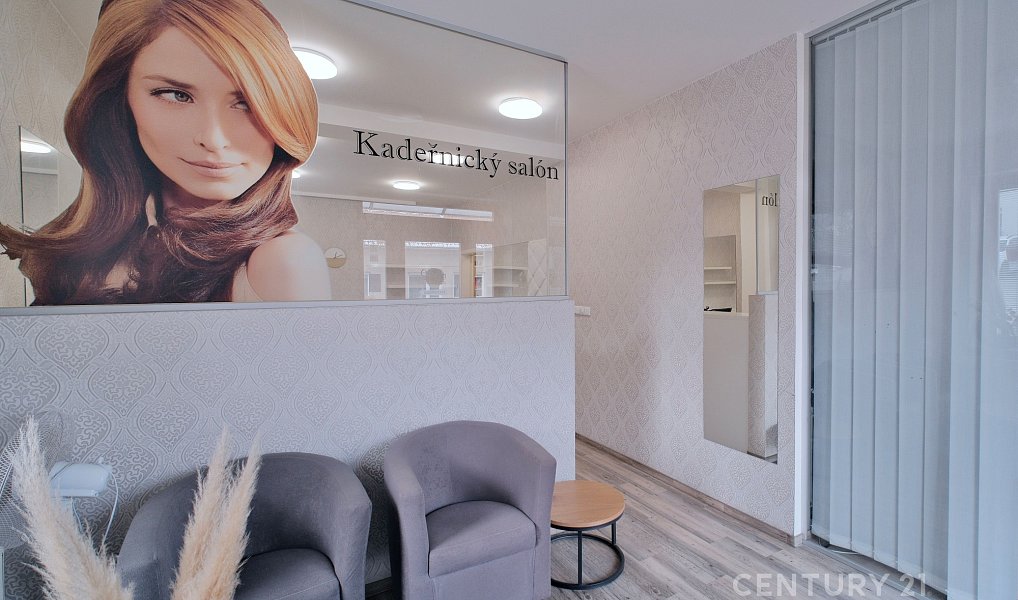 Pronájem komerčního objektu (jiného typu) 13 m², Zlín – náhled fotky 3