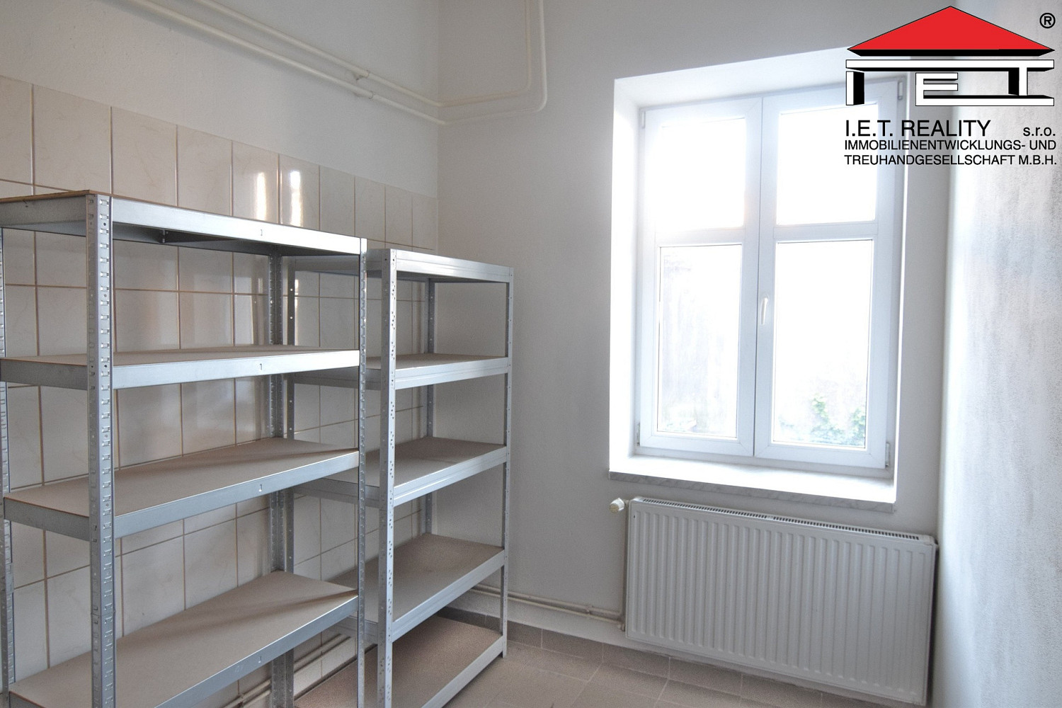 Pronájem obchodních prostor 47 m² – fotografie 5
