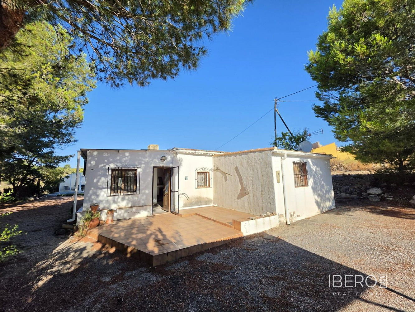 Prodej domu 147 m² s pozemkem 3 824 m²