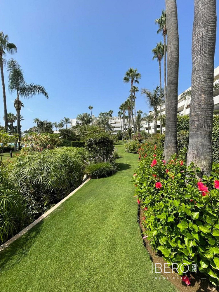 Piso 4+kk – Marbella, Nueva Andalucía - Vista 5