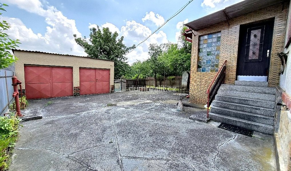 Prodej domu 200 m² s pozemkem 320 m², Plzeň – náhled fotky 12