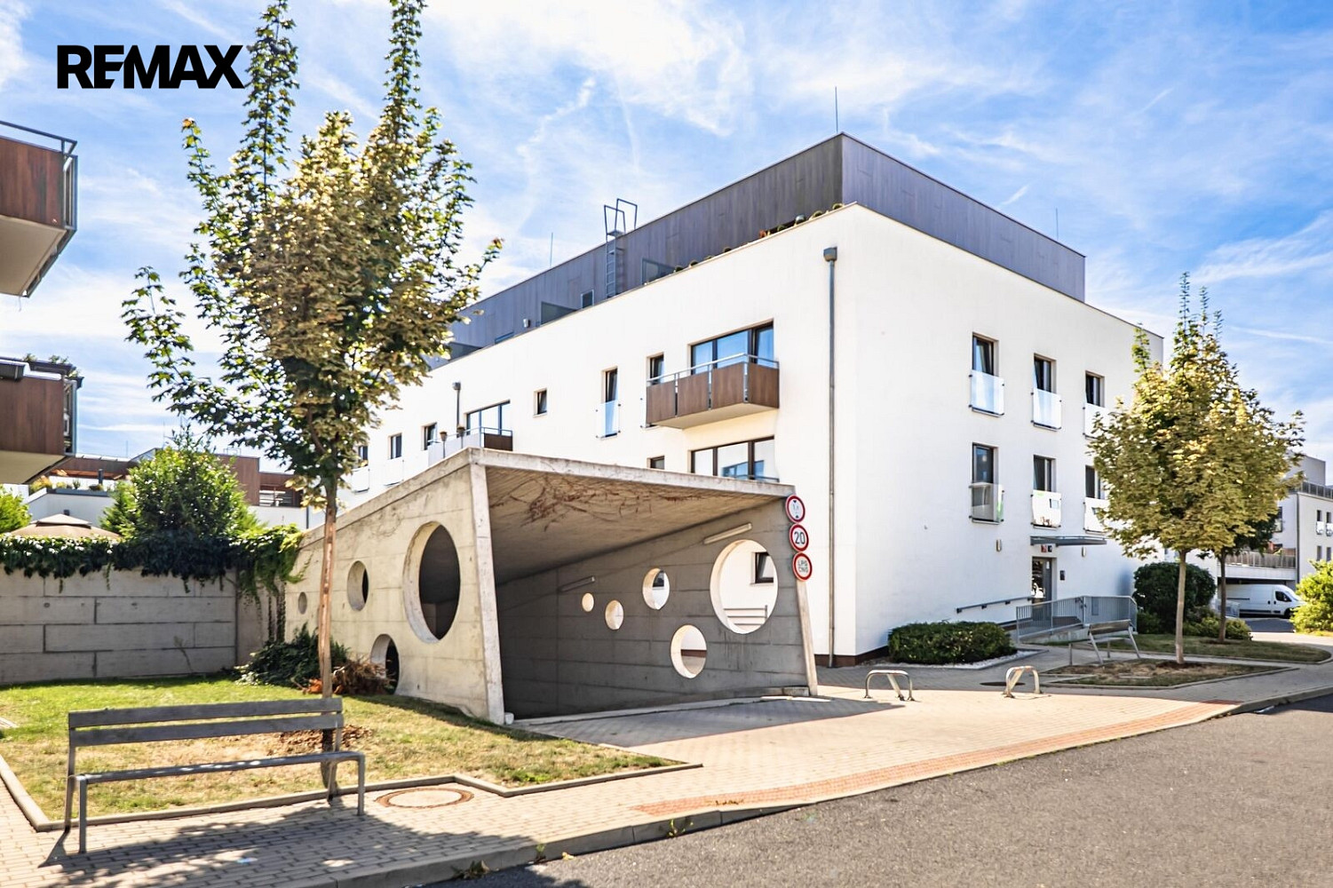 Pronájem bytu 2+kk 48 m²