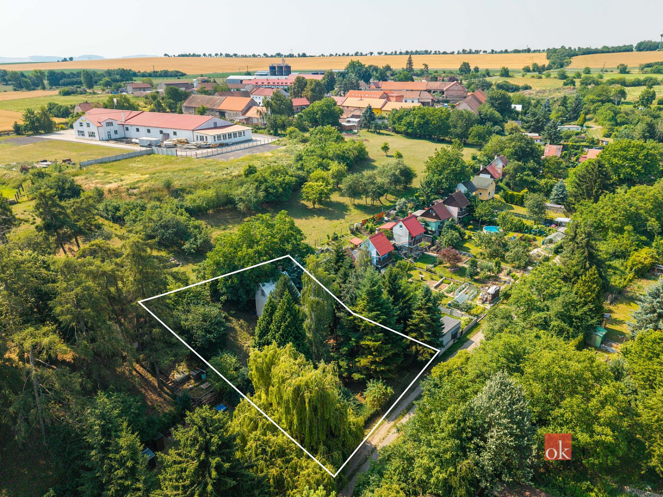 Prodej domu 28 m² s pozemkem 806 m² — photo 2