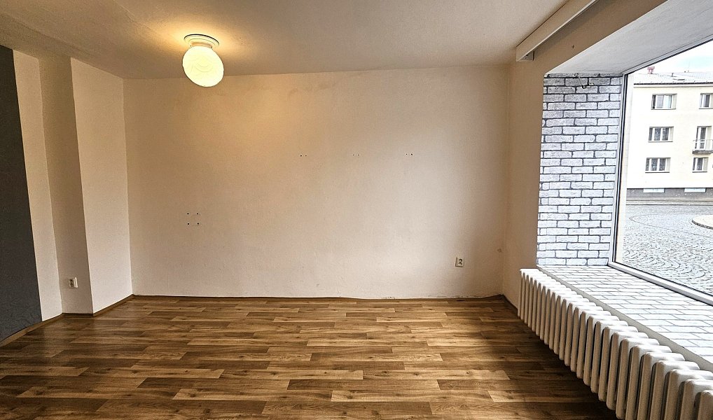 Pronájem obchodních prostor 150 m², Nové Město pod Smrkem – náhled fotky 7