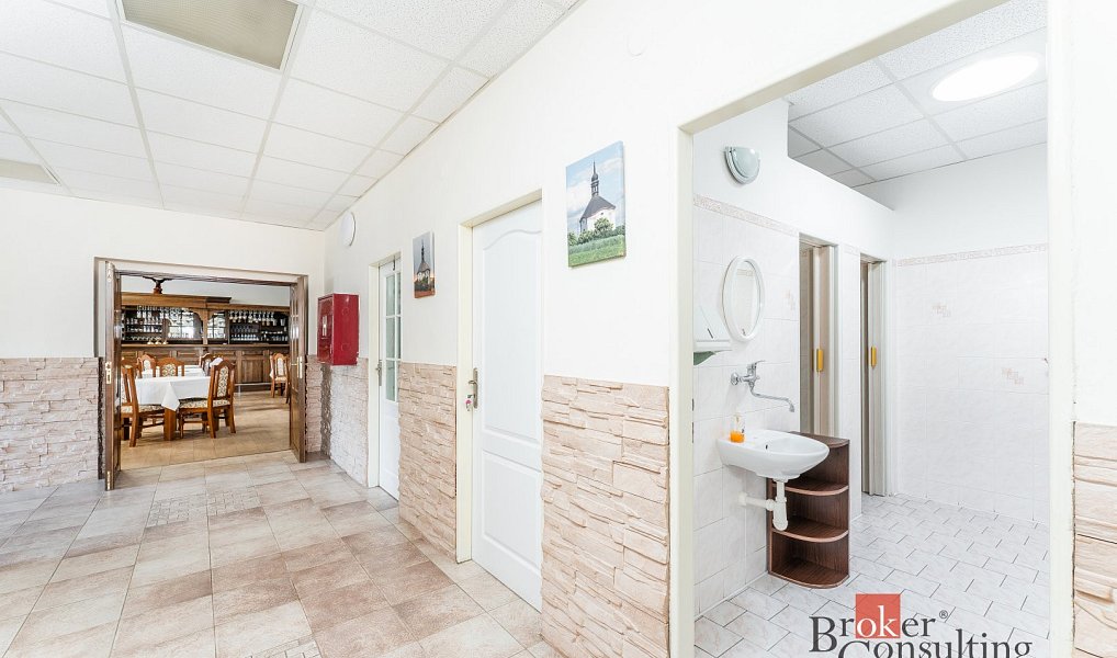 Prodej restaurace 600 m², Krásný Dvůr – náhled fotky 12