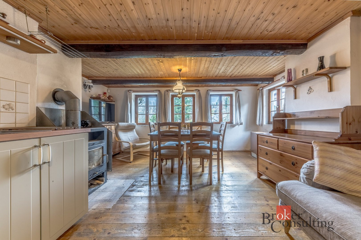 Prodej domu 140 m² s pozemkem 1 132 m² – fotografie 3