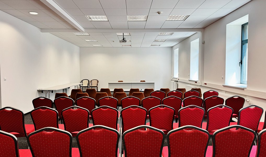 Pronájem kanceláře 650 m², Písek – náhled fotky 30