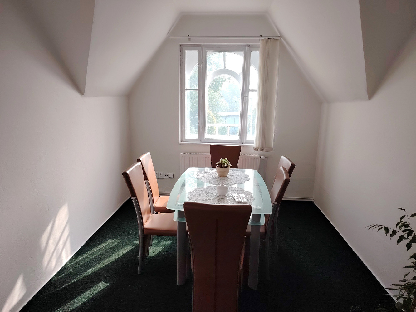 Prodej kanceláře 927 m² – fotografie 3