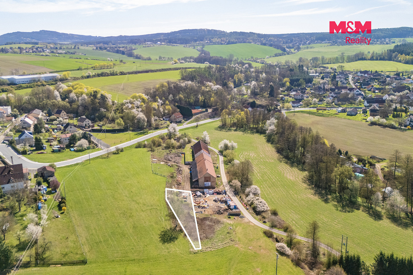 Prodej stavebního pozemku 775 m² – fotografie 4