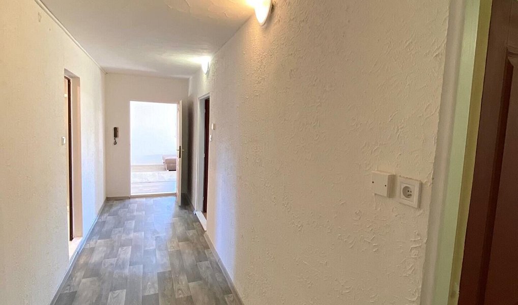Prodej bytu 3+kk 74 m², Karlovy Vary – náhled fotky 13