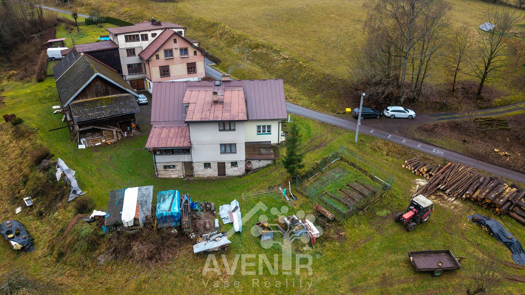 Prodej domu 244 m² s pozemkem 1 336 m² – fotografie 5
