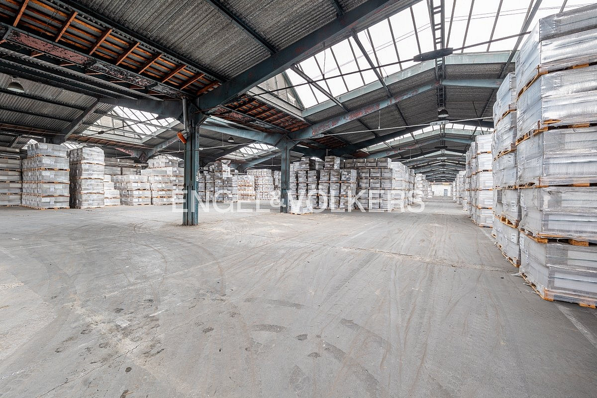 Pronájem skladovacích prostor 30 000 m² – fotografie 5