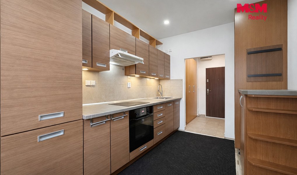 Prodej bytu 1+1 33 m², Karlovy Vary – náhled fotky 6