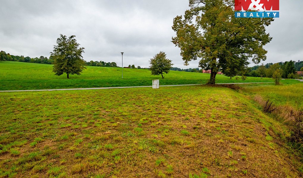 Prodej pozemku 1 054 m², Zlatá Koruna – náhled fotky 4