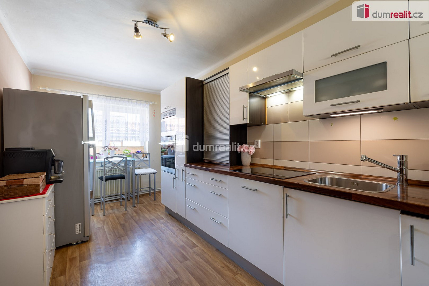 Prodej domu 163 m² s pozemkem 327 m² — photo 2