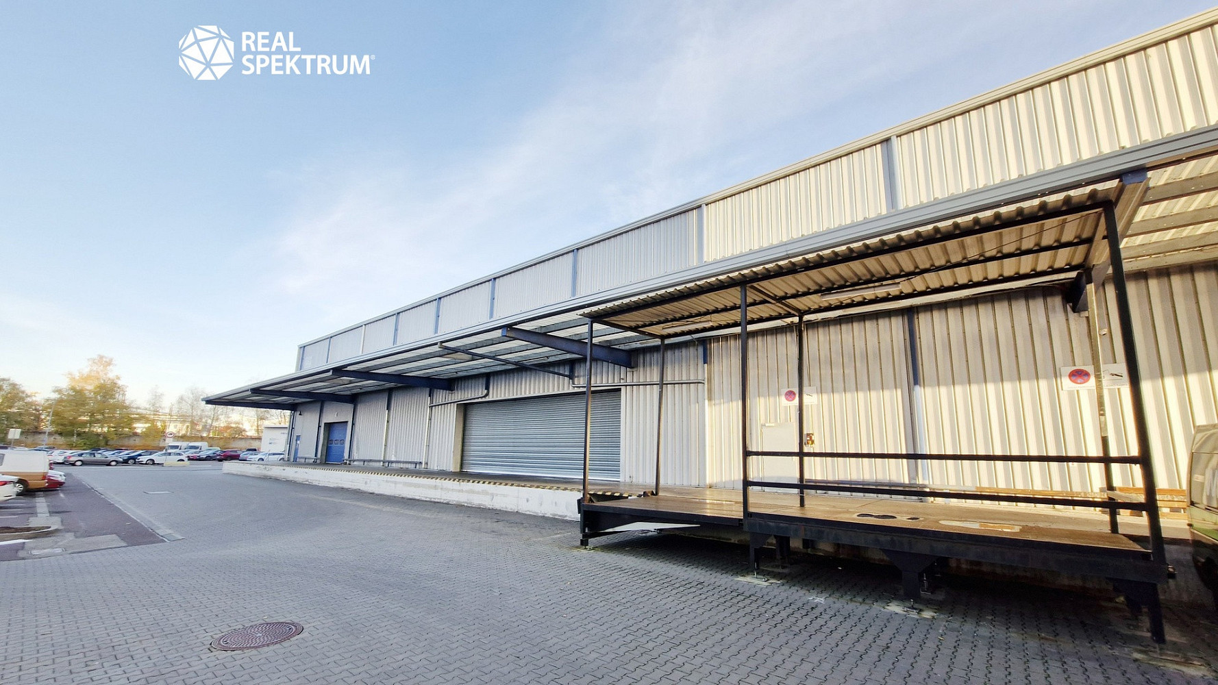 Pronájem skladovacích prostor 2 300 m²
