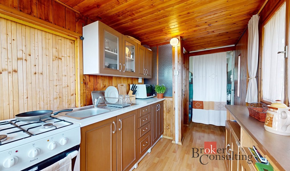 Prodej domu 62 m² s pozemkem 328 m², Kadaň – náhled fotky 3