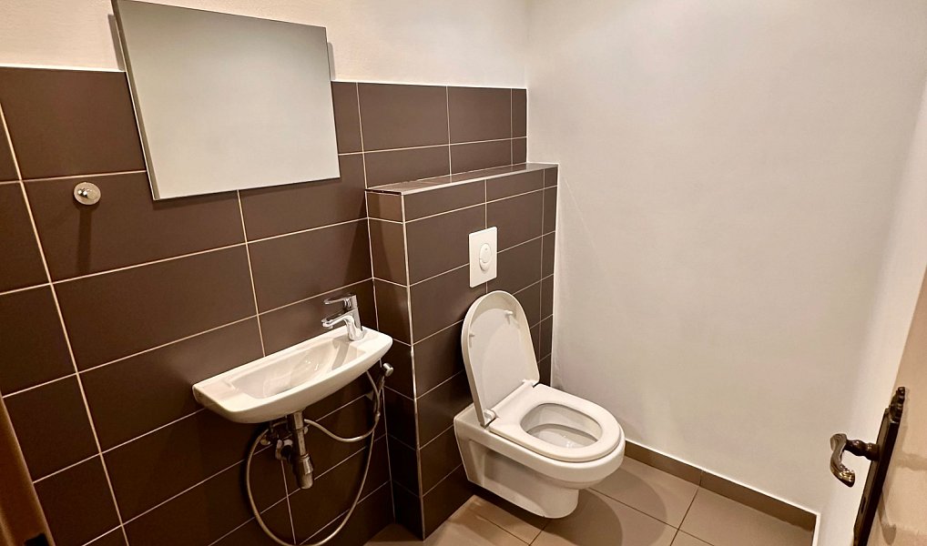 Prodej obchodních prostor 74 m², Praha – náhled fotky 23