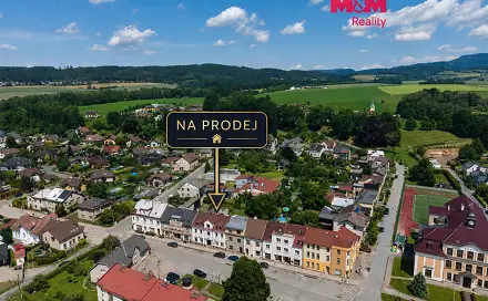Prodej nájemního domu, činžáku 546 m², Náměstí, Velké Poříčí, okres Náchod