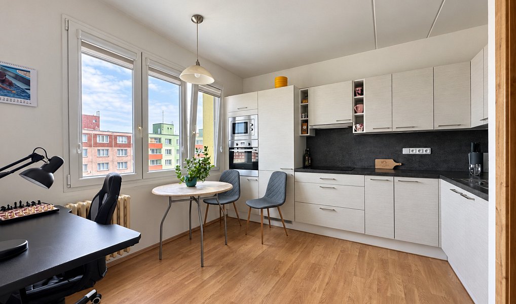 Pronájem bytu 1+1 39 m², Plzeň – náhled fotky 2