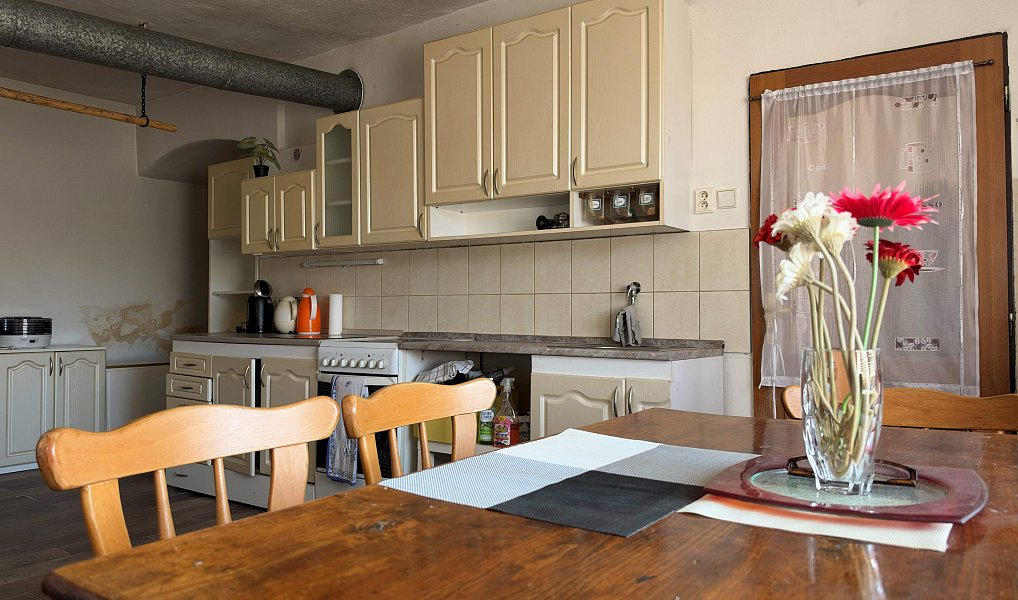 Prodej chalupy 347 m² s pozemkem 1 950 m², Arnolec – náhled fotky 6