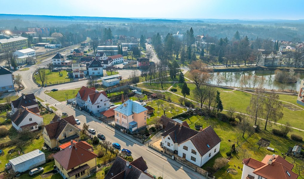 Prodej domu 216 m² s pozemkem 1 311 m², Bechyně – náhled fotky 19