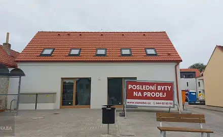 Prodej obchodních prostor 72 m², Lipové náměstí, Praha 10 - Dubeč
