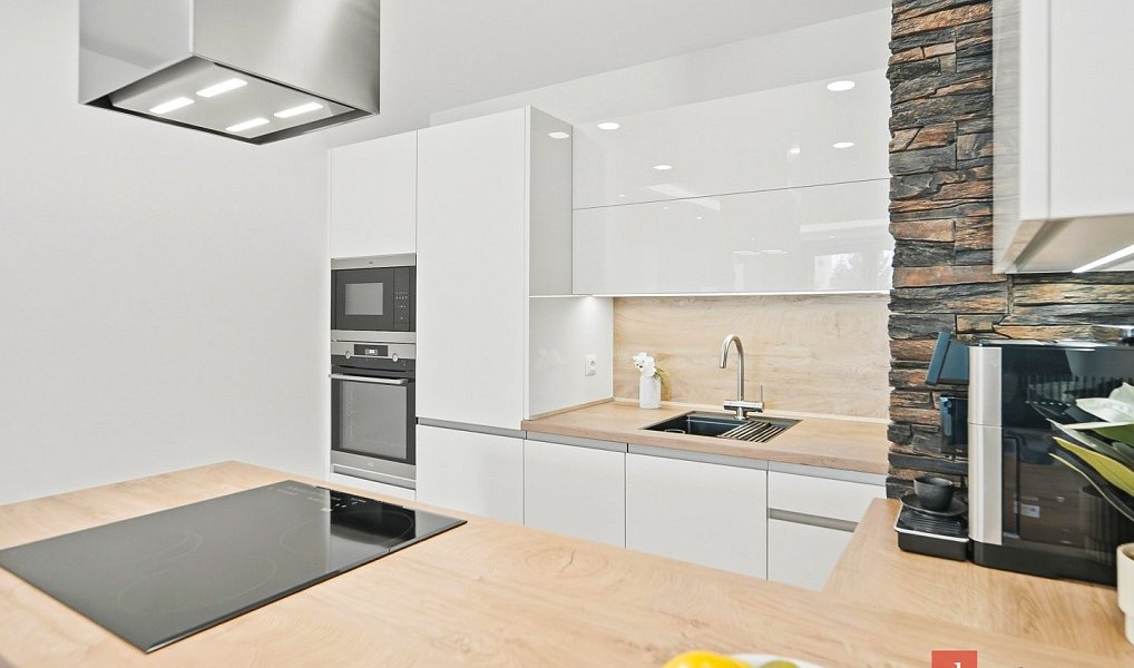 Pronájem bytu 2+kk 59 m², Pardubice – náhled fotky 2