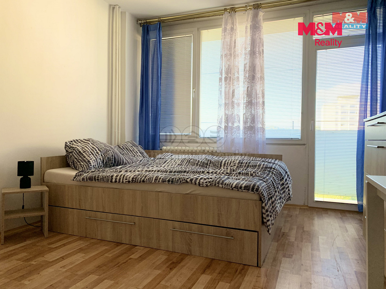 Pronájem bytu 1+kk 25 m² – fotografie 3