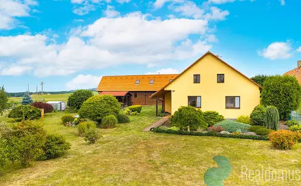 Prodej domu 275 m² s pozemkem 2 800 m², Malonty, okres Český Krumlov
