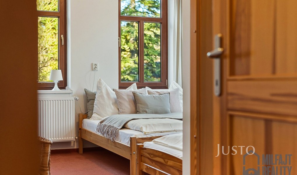 Prodej chaty/chalupy 430 m² s pozemkem 1 792 m², Josefův Důl – náhled fotky 12