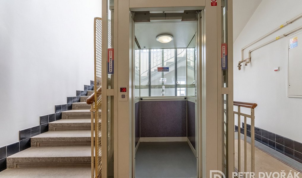 Prodej bytu 3+kk 74 m², Praha – náhled fotky 21