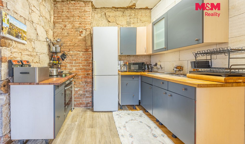 Prodej domu 424 m² s pozemkem 1 444 m², Měcholupy – náhled fotky 4