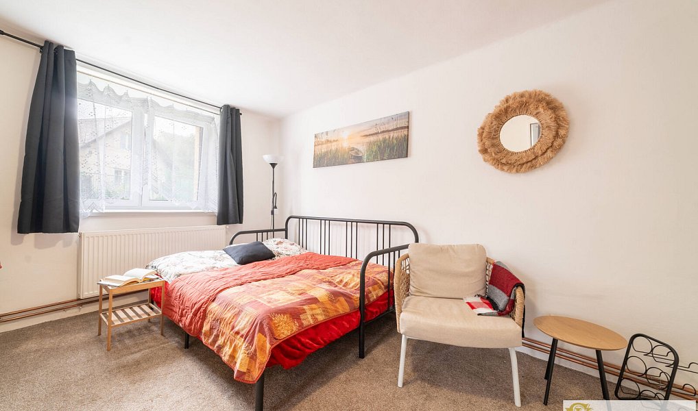 Prodej domu 185 m² s pozemkem 402 m², Paběnice – náhled fotky 11