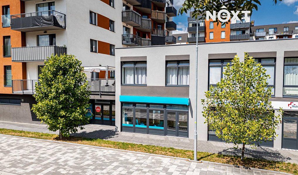 Prodej kanceláře 200 m², Pardubice – náhled fotky 2