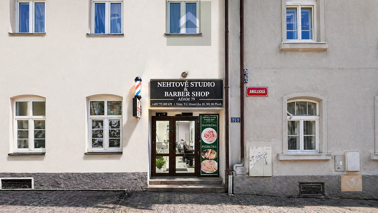 Pronájem komerčních prostor kadeřnictví &amp nehtové studio