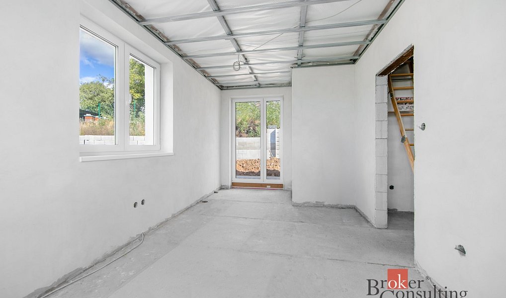 Prodej domu 139 m² s pozemkem 818 m², Břasy – náhled fotky 13