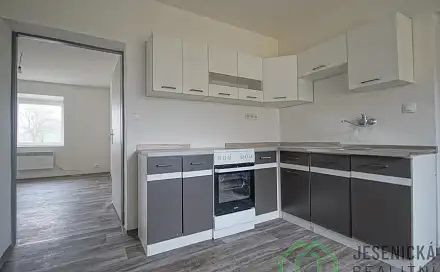 Pronájem bytu 1+1 42 m², Vápenná, okres Jeseník