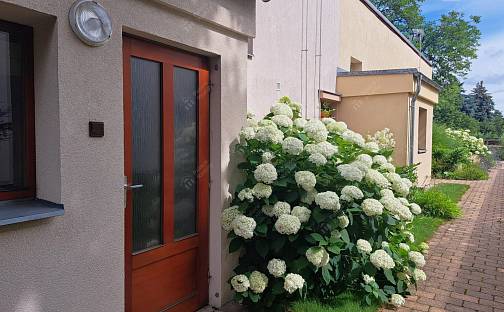 Pronájem bytu 2+1 52 m², Pardubická, Hradec Králové - Kukleny