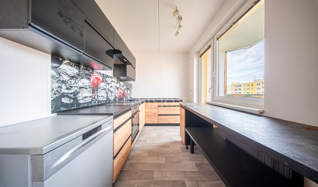 Prodej bytu 3+1 72 m², České Budějovice – náhled fotky 2
