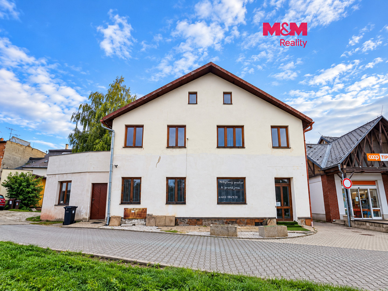 Pronájem obchodních prostor 40 m²