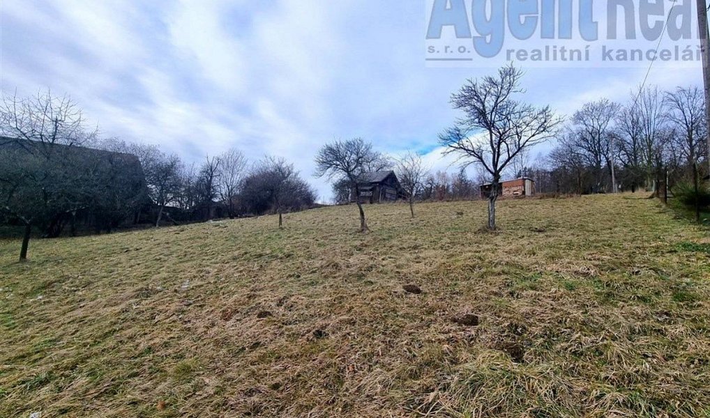 Prodej stavebního pozemku 994 m², Nový Malín – náhled fotky 3