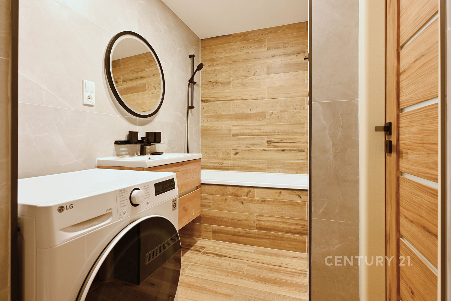 Prodej bytu 2+1 58 m² – fotografie 3