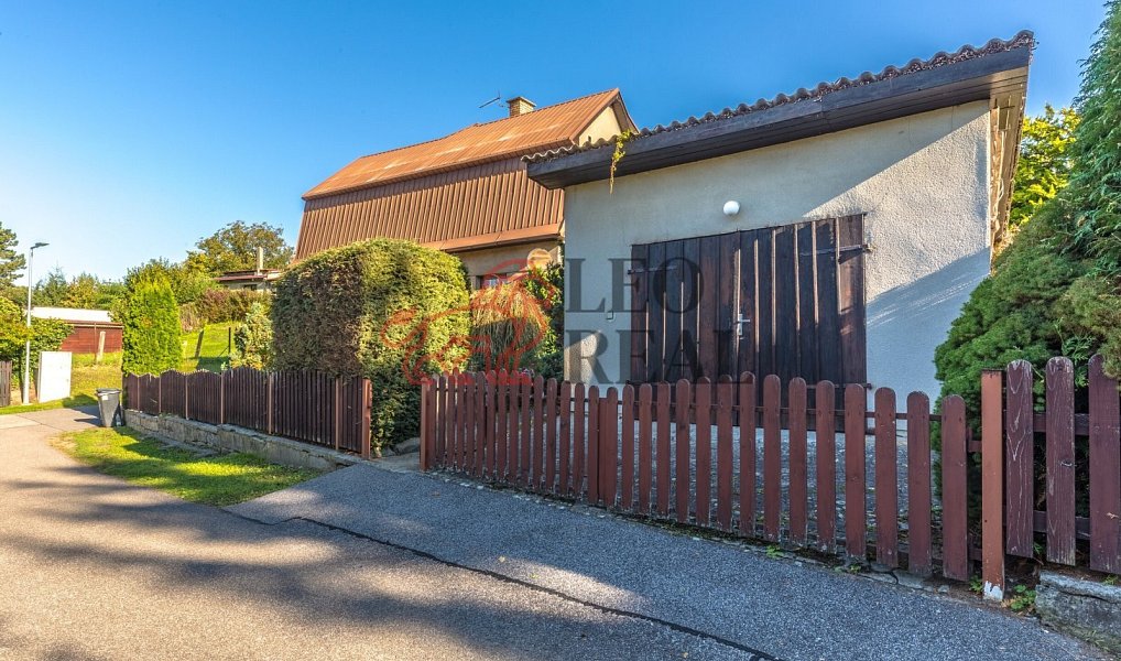 Prodej domu 250 m² s pozemkem 496 m², Rovensko pod Troskami – náhled fotky 16