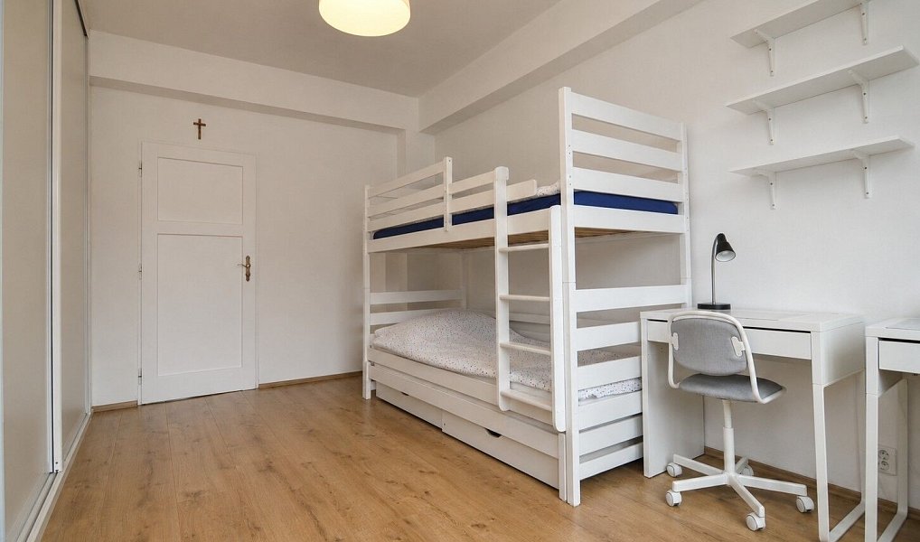 Prodej bytu 2+1 70 m², Praha – náhled fotky 9
