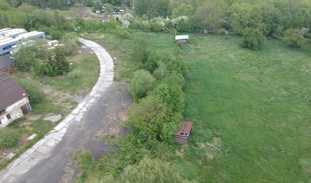 Prodej výrobních prostor 1 000 m², Dubí – náhled fotky 16